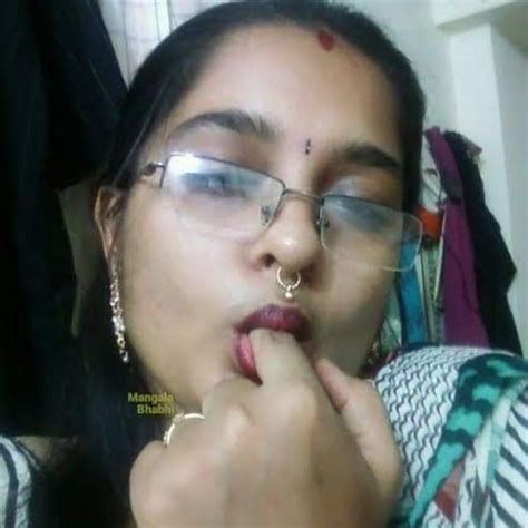 Desi Pussy Show Porn Videos 